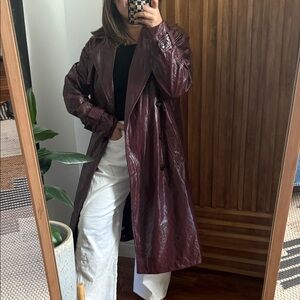 4th Reckless Maroon no Belt Faux Leather Trench relaxed fit. Size XS/ 0 Run Big